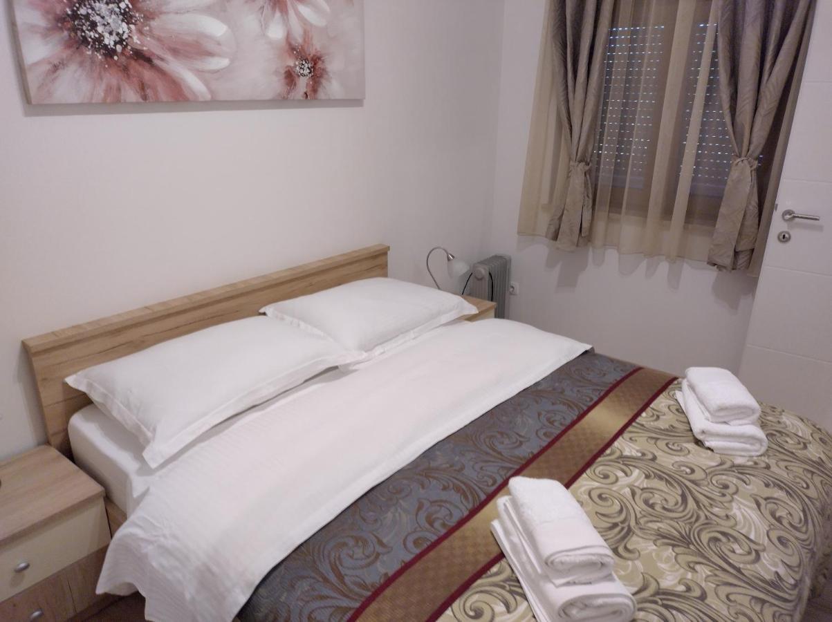 Apartmani Bernarda 波雷奇 外观 照片
