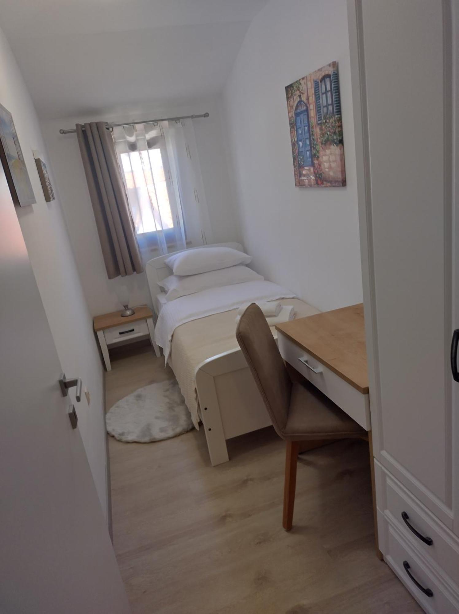 Apartmani Bernarda 波雷奇 外观 照片